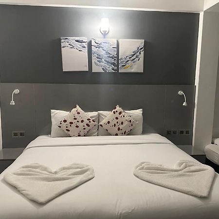 The G Ten Holiday Inn ฮุลฮูมาเล ภายนอก รูปภาพ